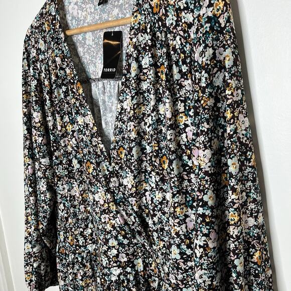 Torrid Floral Print Tiered Faux Wrap Dress Burgundy Womens 2X Wedding Guest Fall - Picture 2 of 10